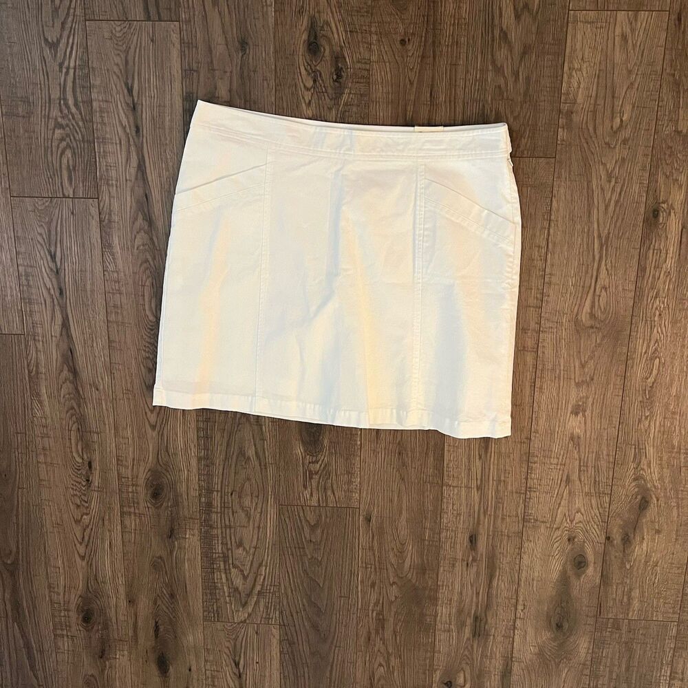 Dockers Women’s Skort 12 Golf Pickleball